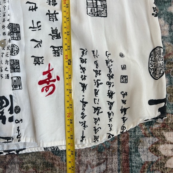 Soft Surroundings white and black button down blouse tunic Asian Chinese script - Picture 14 of 16